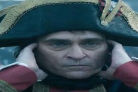 نقد فیلم ناپلئون Napoleon؛ تاریخ‌نگاری فاجعه‌بار خالق گلادیاتور